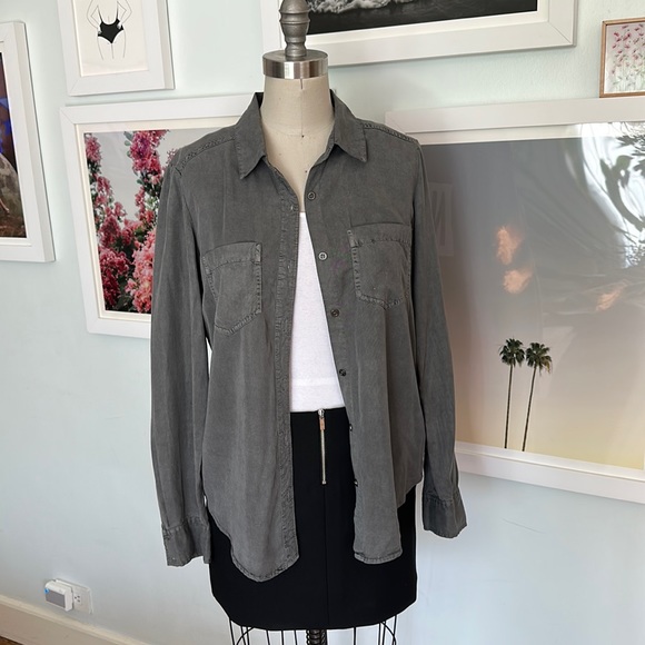 Utility Shirt - Picture 2 of 7